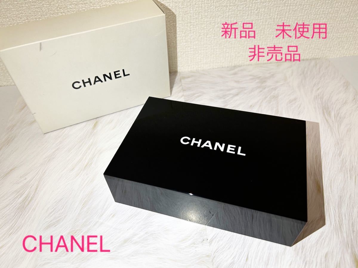 ★新品 未使用★非売品★ CHANEL シャネル ジュエリー ケース ミラー アクセサリー ケース ノベルティ 小物入れ 黒 ブラック 箱付 ボックス_画像1