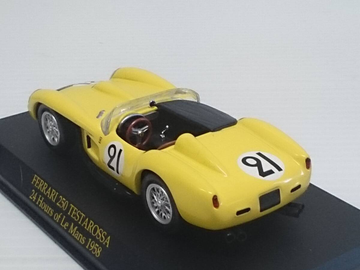 ○81 アシェット 書店販売 公式フェラーリコレクション vol.81 フェラーリ 250 テスタロッサ Ferrari 250 TESTA ROSSA (1958) IXOの画像10