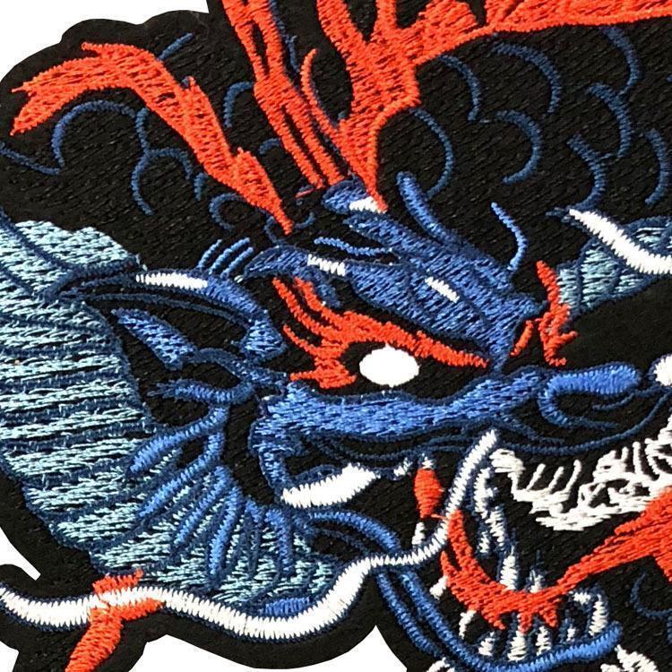 ワッペン　ドラゴン　民族風　特大竜　BIG!龍　アイロンワッペン　赤青黒　豪華刺繍