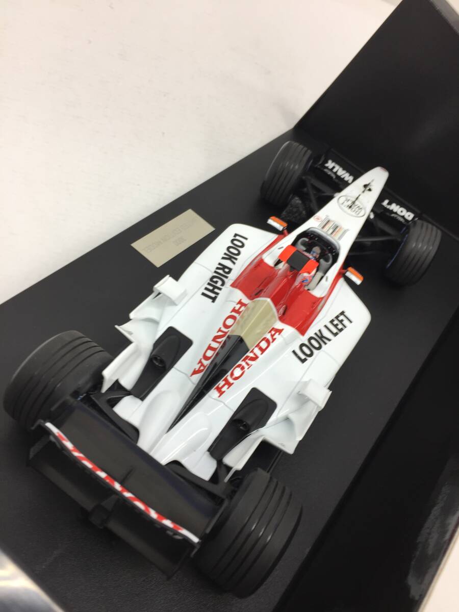 ☆【K561】中古品 B・A・R　F1 オフィシャルコレクション ジェイソン・バトン 3000 リミテッドモデル☆_画像5