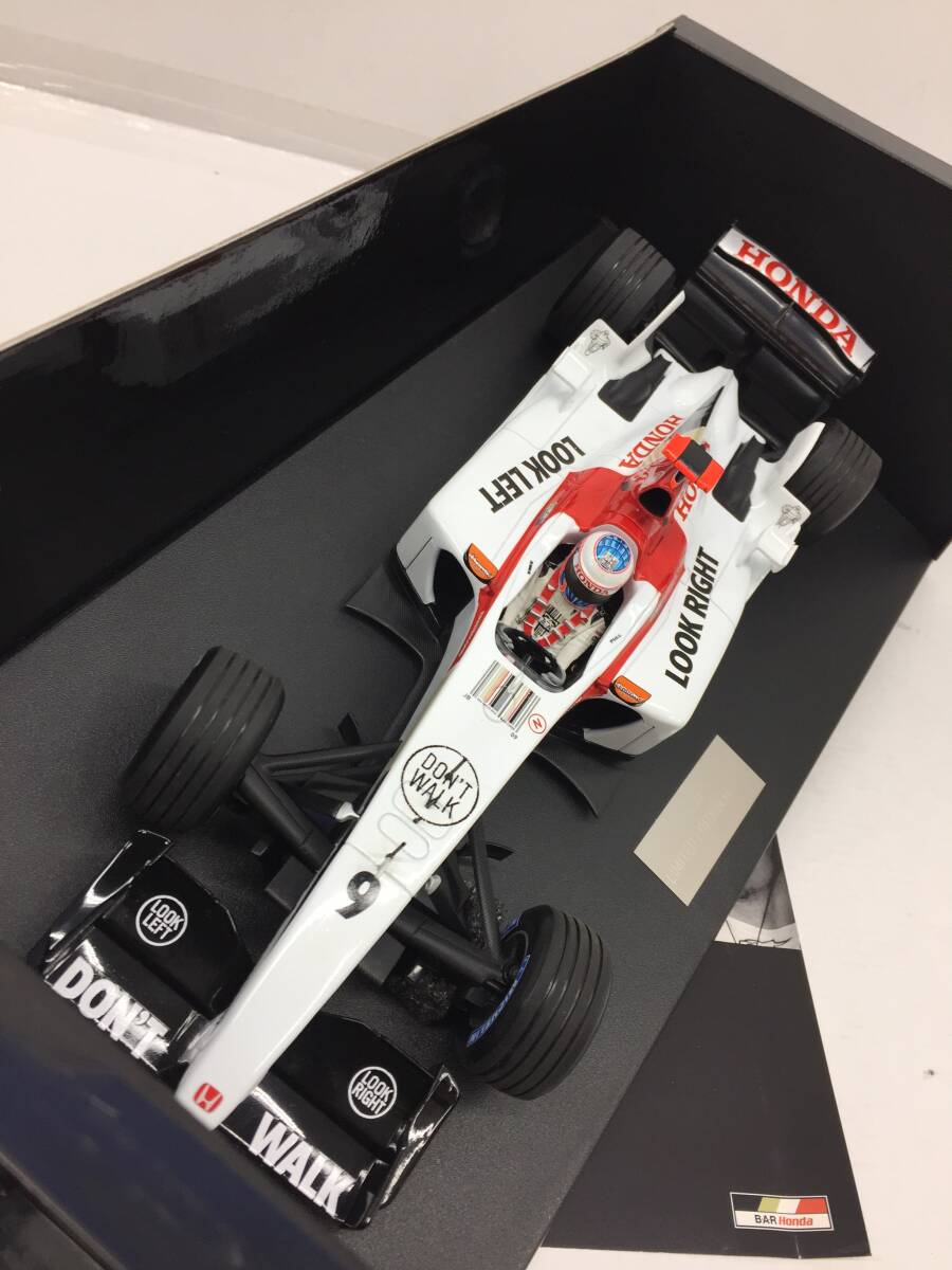 ☆【K561】中古品 B・A・R　F1 オフィシャルコレクション ジェイソン・バトン 3000 リミテッドモデル☆_画像4