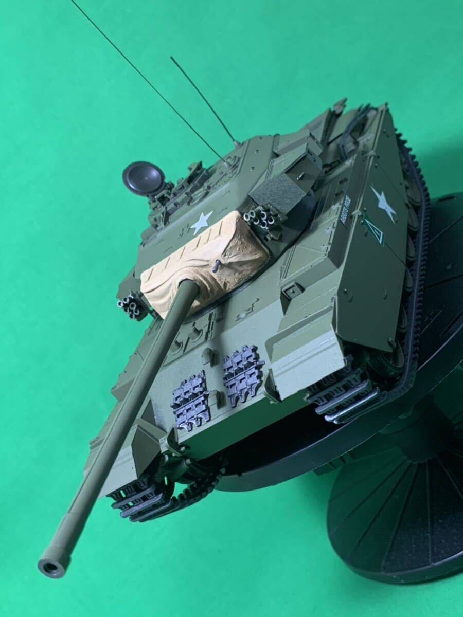 【塗装完成品】タミヤ1/35 イギリス戦車 センチュリオン Mk.III CENTURION Mk.III※コマンダー&弾頭付き 1951年 朝鮮半島仕様 戦車 _画像7