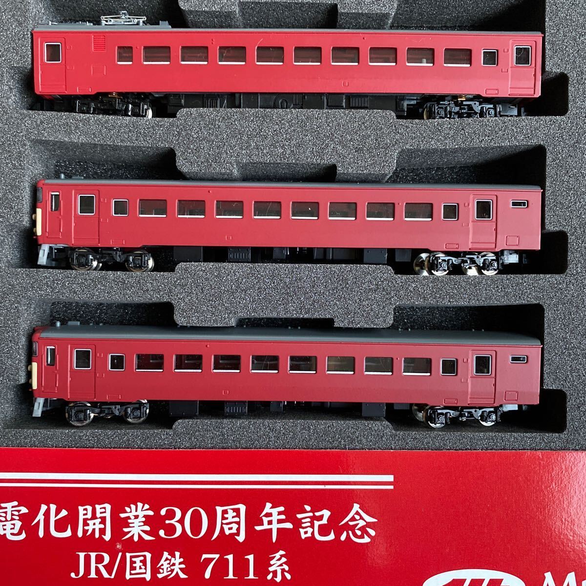 MIYAZAWA 711系近郊電車　電化開業30周年記念　JR/国鉄711系 旧塗装 国鉄色 宮沢模型_画像3