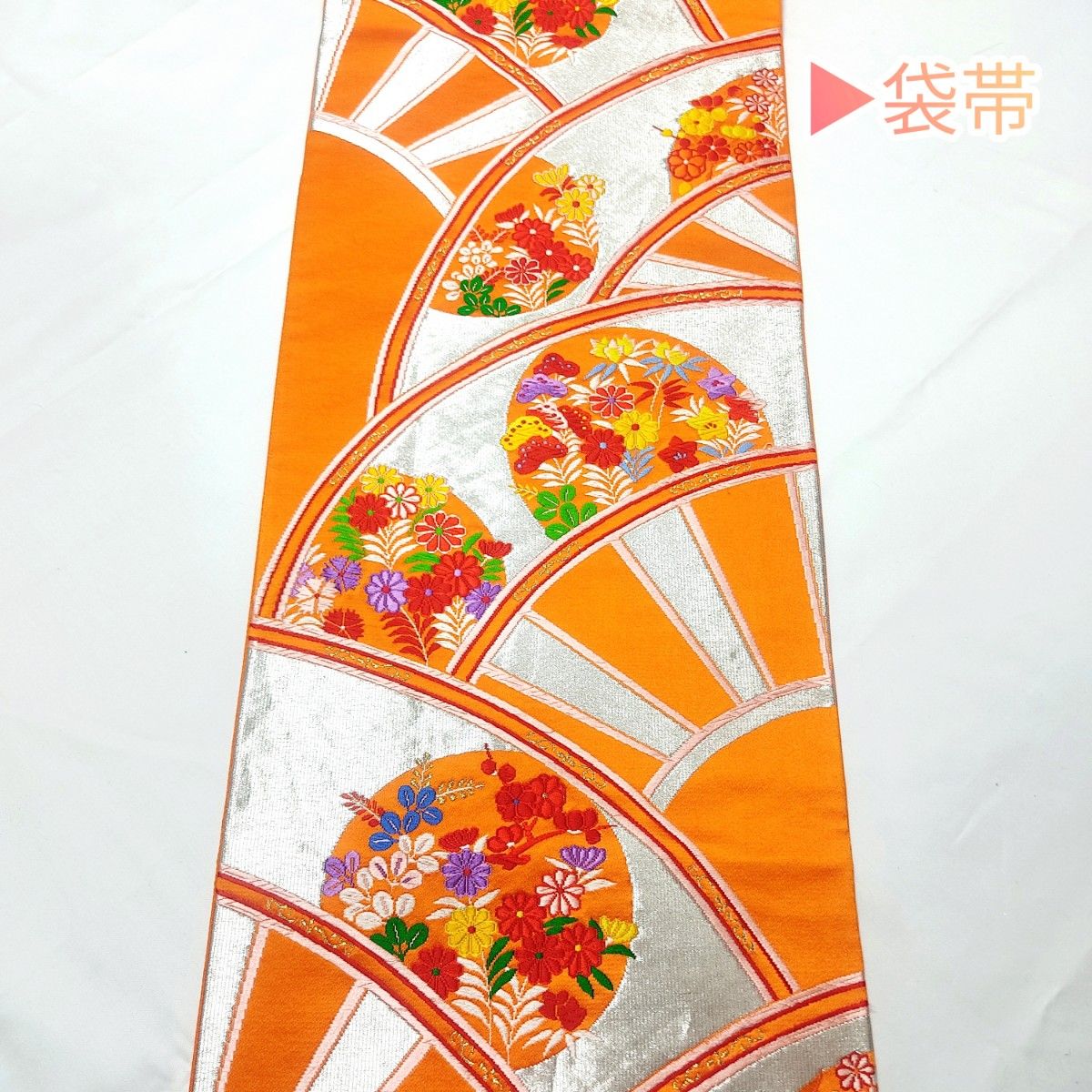 袋帯 六通 銀つづれ 正絹 古典柄 オレンジ 菊 梅 末 アンティーク 着物 kimono Antique  古典 銀糸