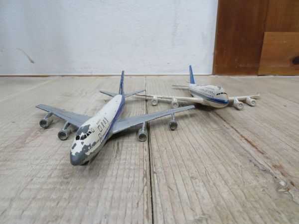 [USED/ present condition goods ] [ all day empty ANA][ Chinese south person aviation ] BOEING 747 S=1/415 for searching = jumbo jet /bo- wing / made in Japan / Tomica /E0331