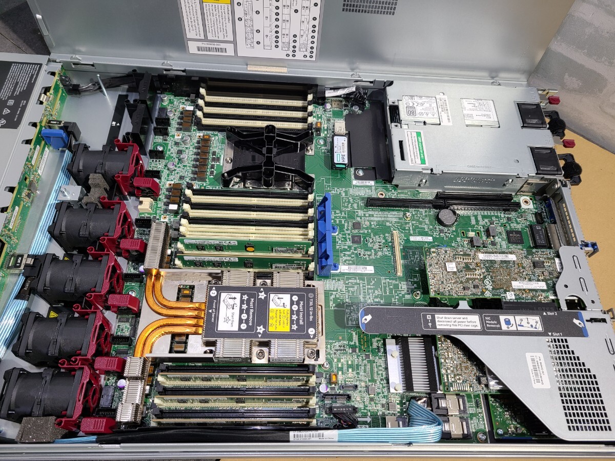 【中古動作品】管1Z107 HPE Pro Liant DL360 Gen10 CPU Xeon Gold 6128 HDD無し、メモリー8GB×5枚 の画像7