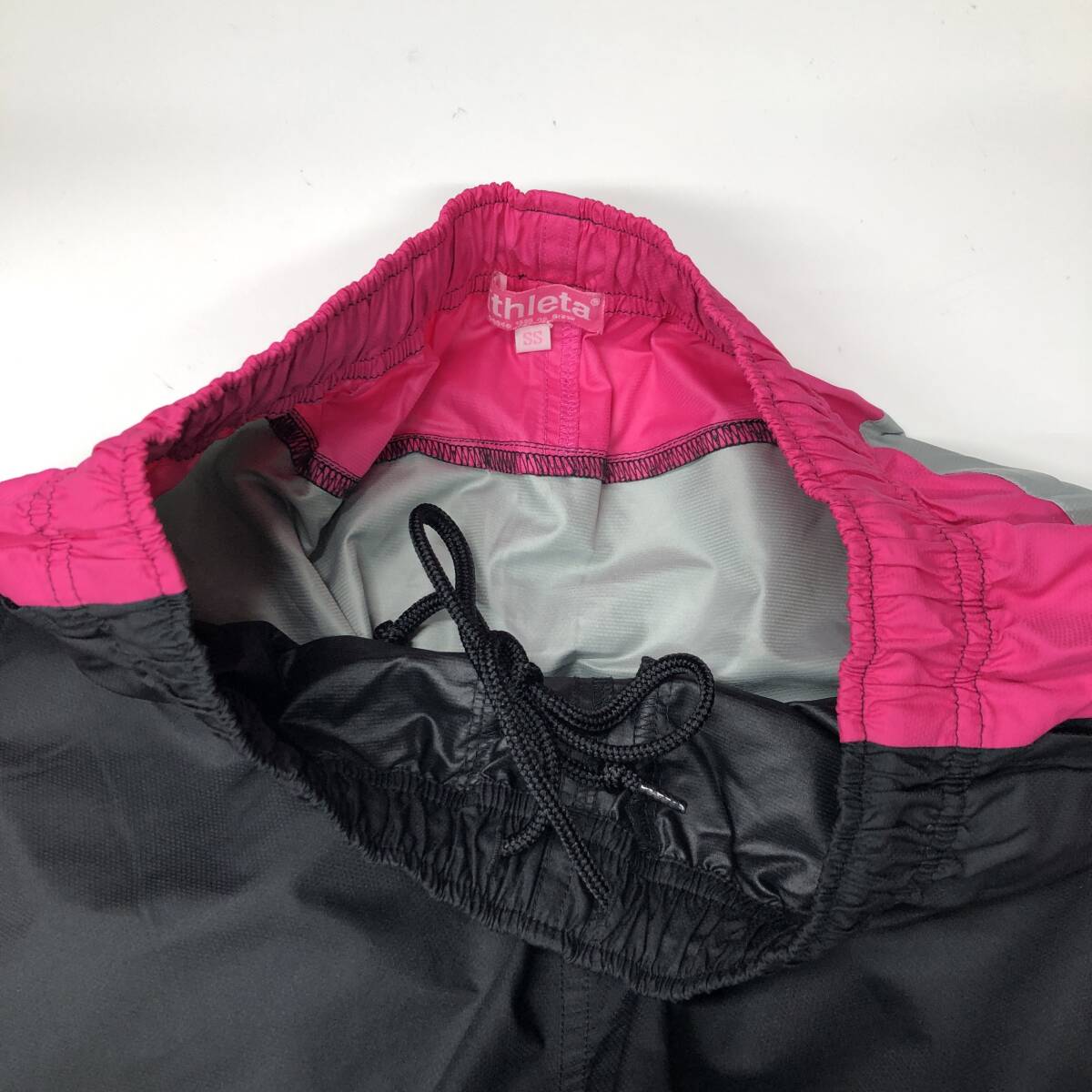 アスレタ ATHLETA ナイロンパンツ レディースSSサイズ ピンク アスレタ ATHLETA ナイロンパンツ レディースSSサイズ ピンク