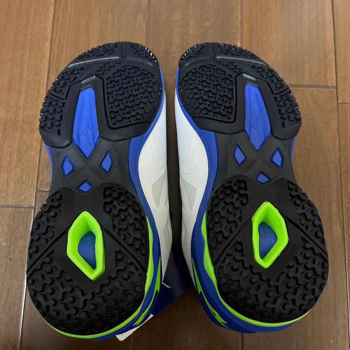 MIZUNO ウエーブエクシードライト SW OC  61GB211824