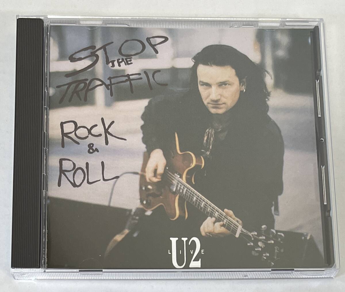 ◆U2◆ROCK & ROLL STOP THE TRAFFIC(1CD)87/88年ライヴ/プレス盤_画像1