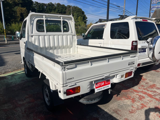 【諸費用コミ】:★横浜発★ 平成21年 ダイハツ ハイゼットトラック エアコン パワステ スペシャル 4WD 5速MT_画像の続きは「車両情報」からチェック