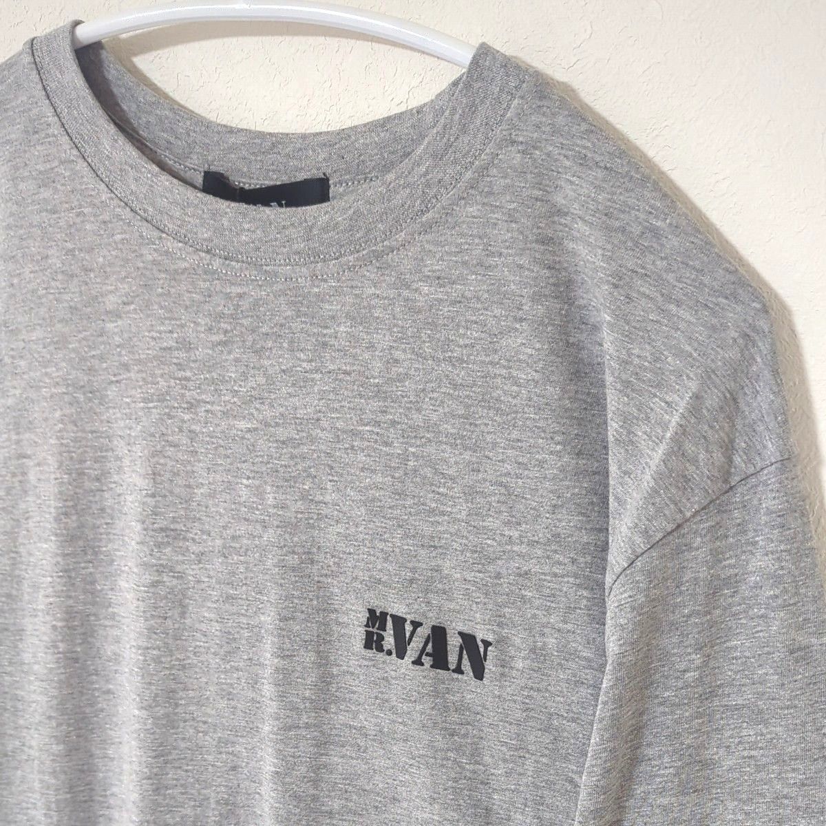 【新品】タグつき　MR.VAN　長袖Tシャツ　メンズ　サイズＬ　グレー　バッグビッグ絵柄　ロゴ　ロンT　ゆったり　純綿　