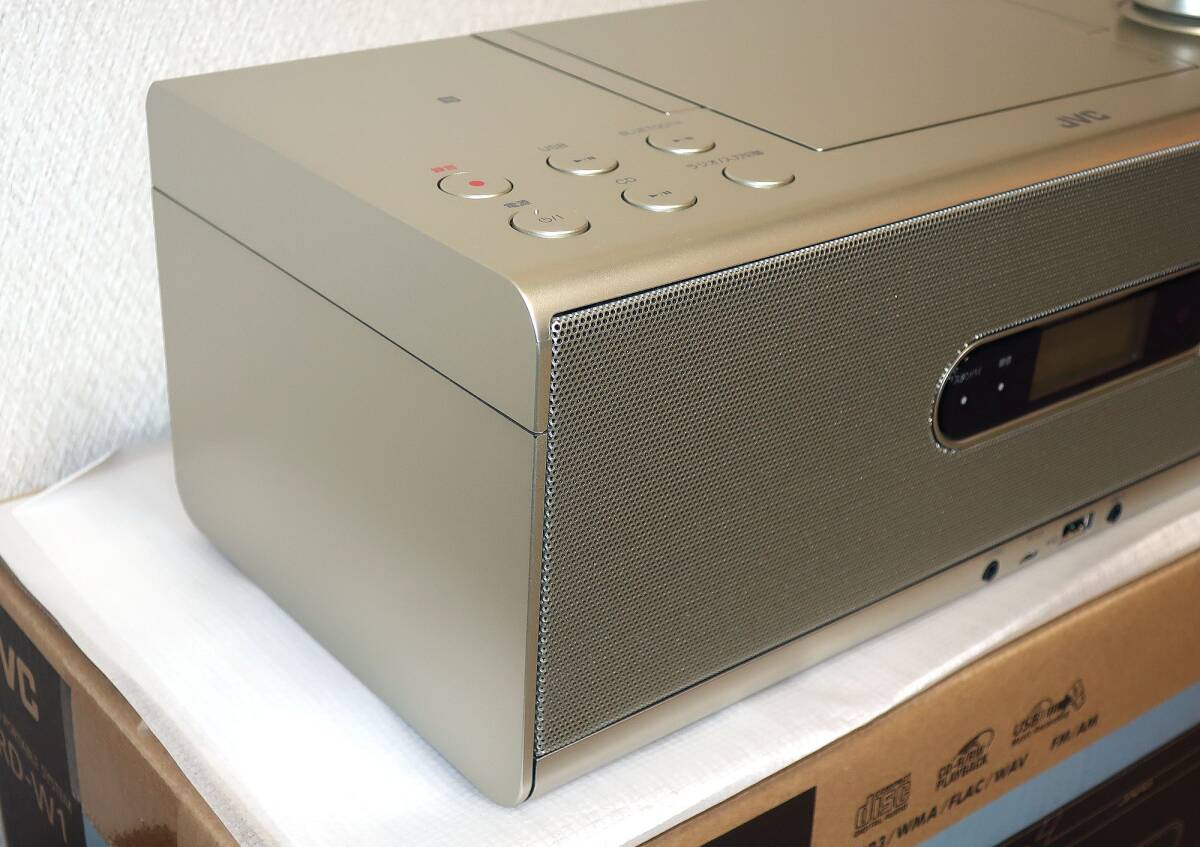 JVC CDポータブルシステム RD-W1（シャンパンゴールド）_画像3