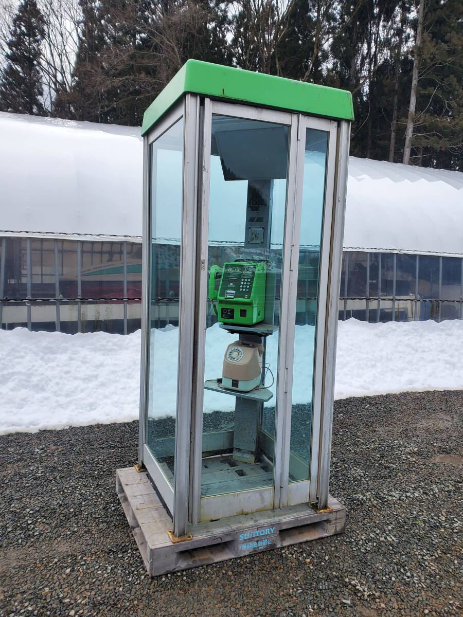  Akita prefecture north part Japan electro- confidence telephone ( stock )NTT telephone box public telephone . Showa Retro Heisei era the first period Bubble at that time 80 period automobile telephone shoulder ho n telephone card 