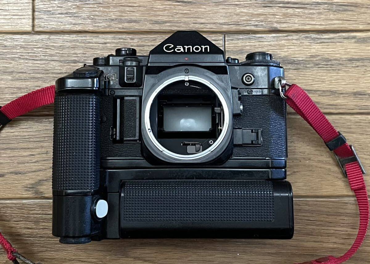 Canon A-1 モータードライブ　SIGMA 70ー210mm SUNPAK auto555 テレキット セット サンパック ストロボ フィルムカメラ キャノン ジャンク_画像2