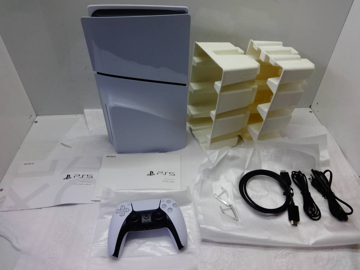 X921 PlayStation5 プレイステーション5 本体 CFI-2000A 01 ディスクドライブ搭載型 中古品_画像4