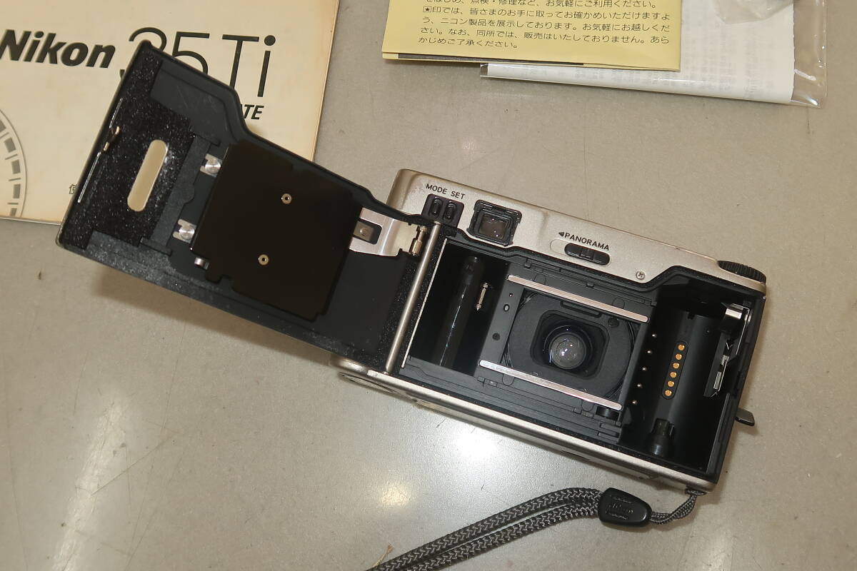 Nikon ニコン 35Ti コンパクトフィルムカメラの画像8