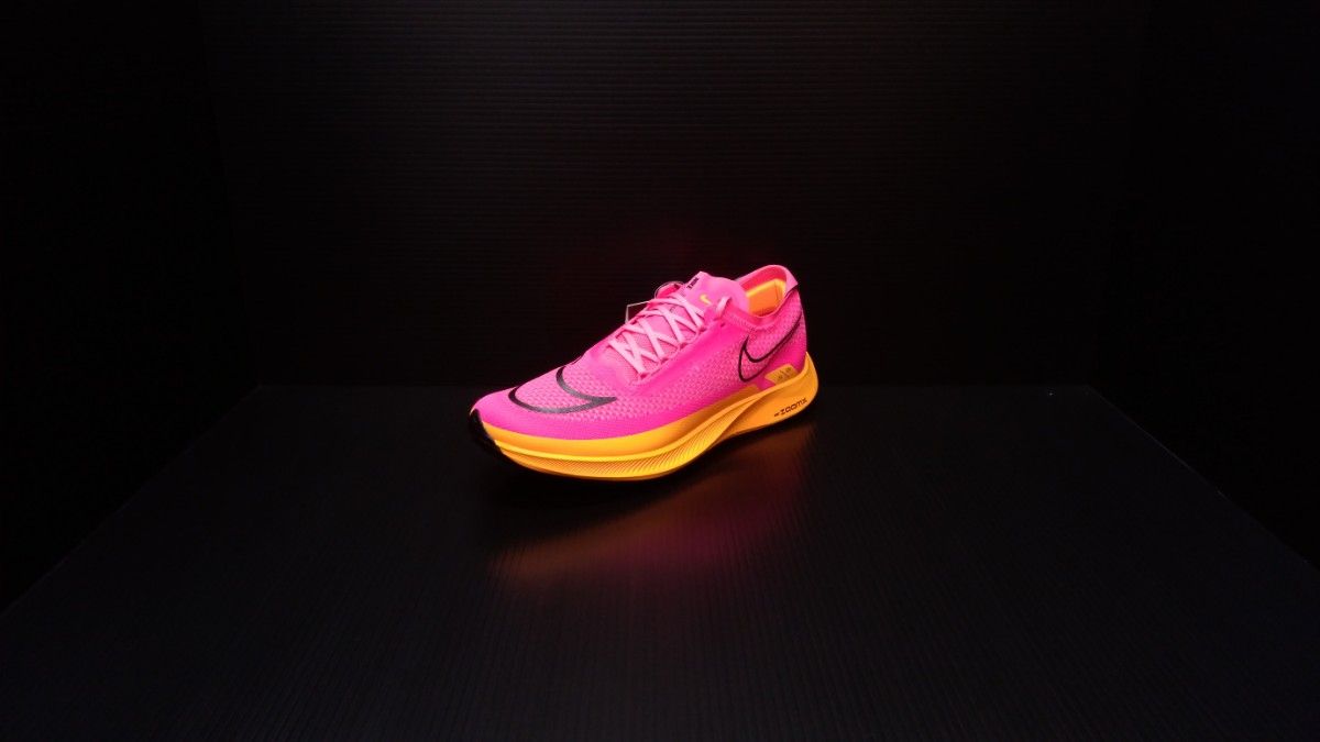 未使用品 NIKE ZOOMX STREAKFLY DJ6566 600