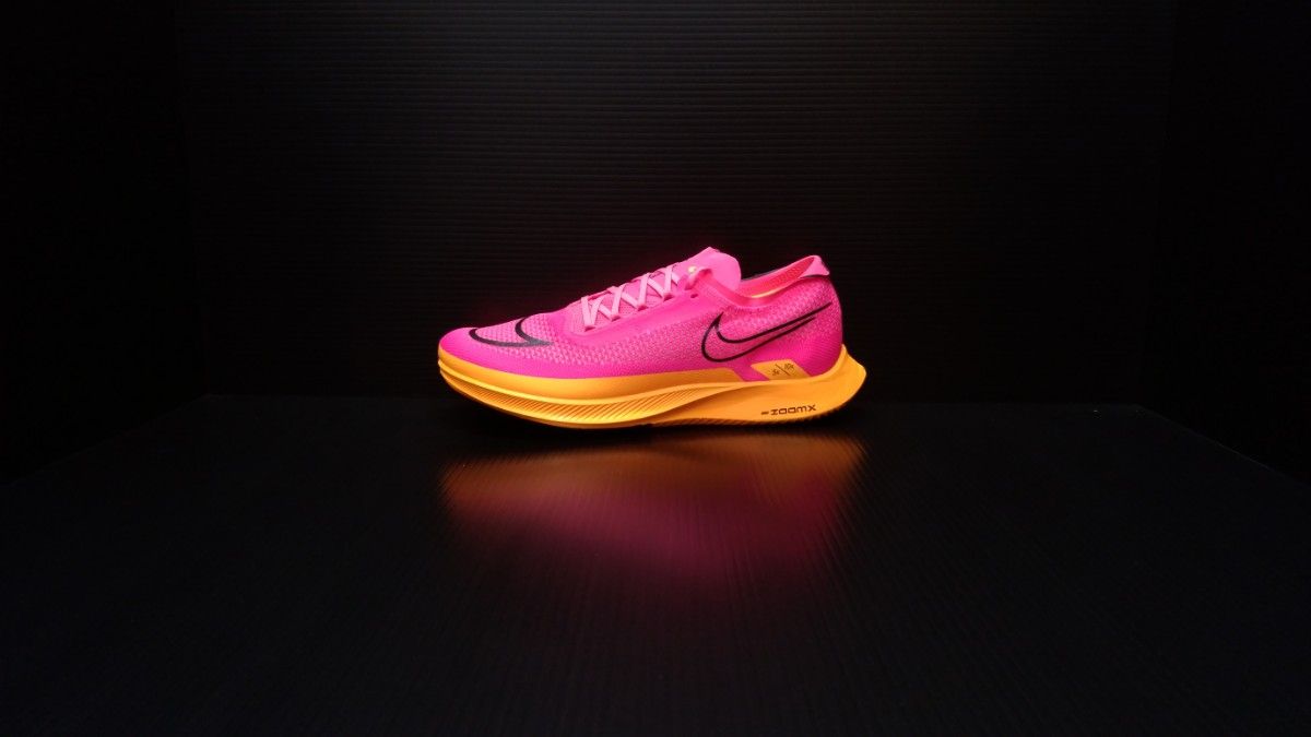 未使用品 NIKE ZOOMX STREAKFLY DJ6566 600