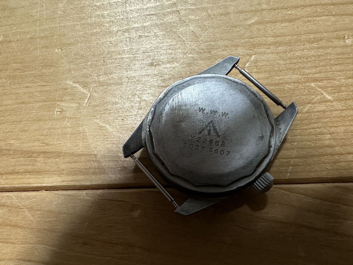 軍用時計　手巻き式　オメガ　スモセコ　アンティーク　腕時計　omega メンズ　機械式　アメリカ軍　ベトナム戦争　ミリタリーウォッチ_画像3