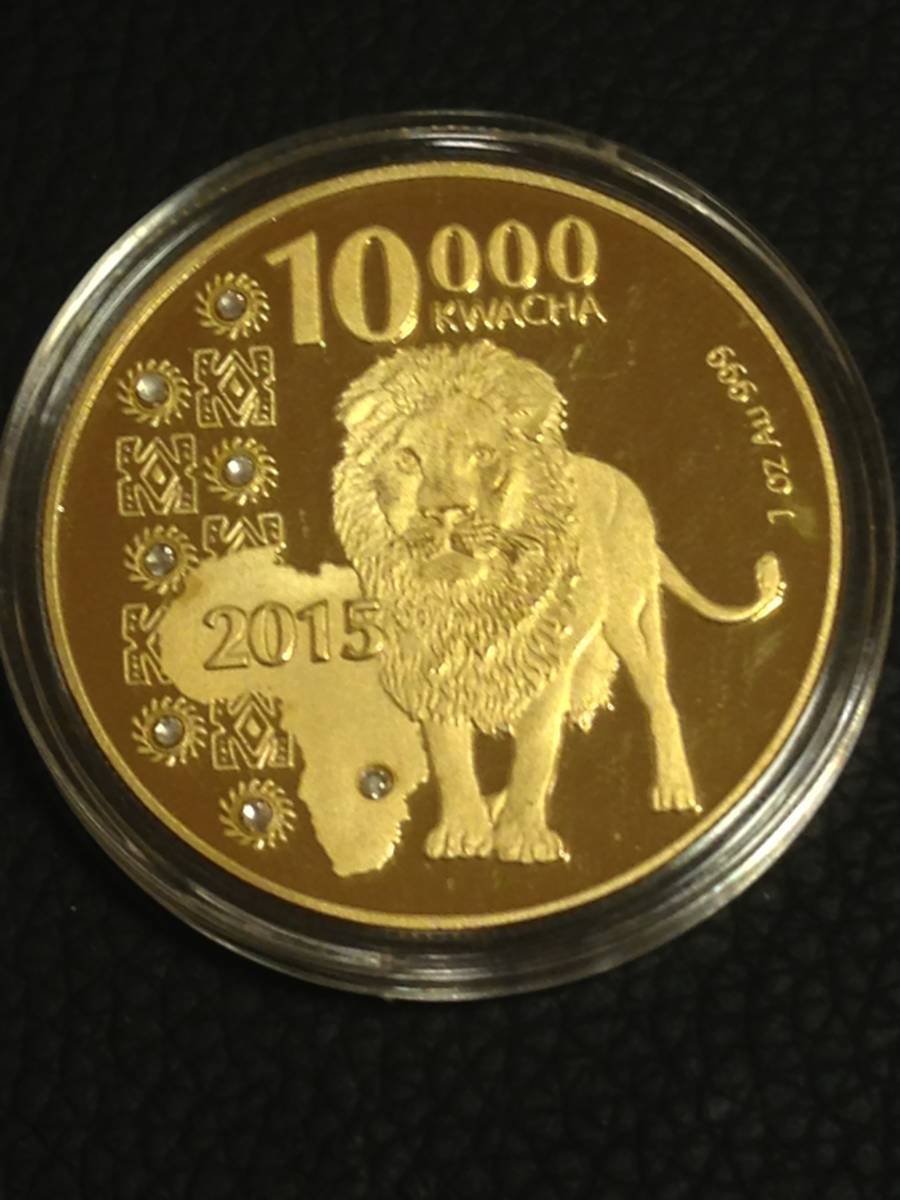 Z16-22)海外丸形記念金貨、コイン、メダル*2015アフリカ ライオン*参考品1枚 ゴールドの画像1