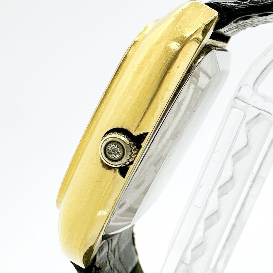 03304 オメガ OMEGA デビル DE VILLE メンズ 腕時計 デイト クォーツ 電池式 QZ ゴールドカラー 革ベルト プッシュリューズの画像2