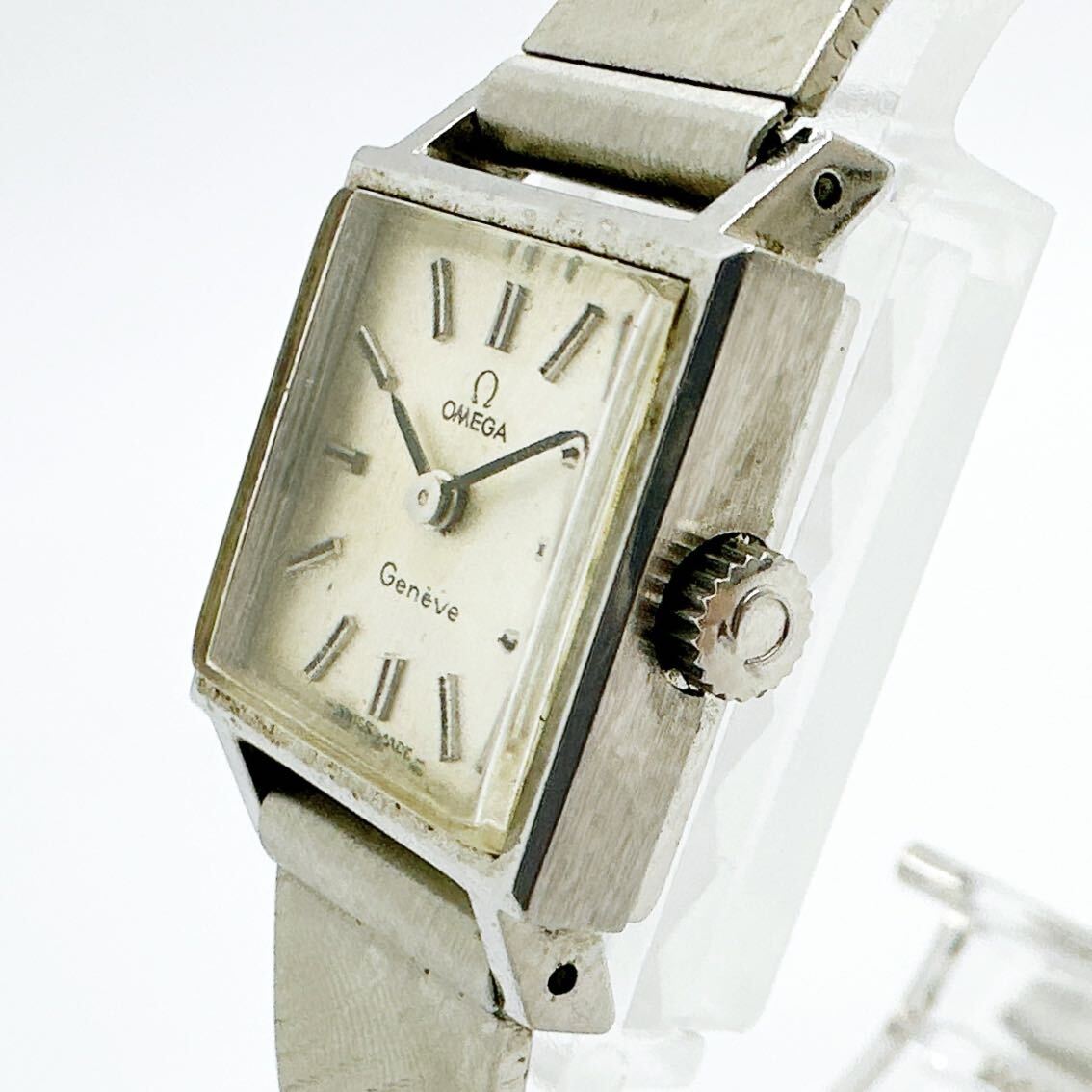 03113 オメガ OMEGA 稼働品 ジュネーブ Geneve レディース 腕時計 手巻き スクエア シルバーカラー アンティーク ヴィンテージの画像2