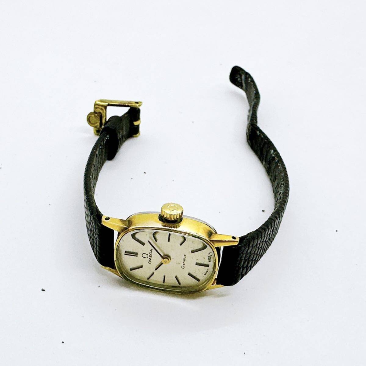 03157 オメガ OMEGA ジュネーブ Geneve レディース 腕時計 手巻き ゴールドカラー アンティーク ヴィンテージ_画像4