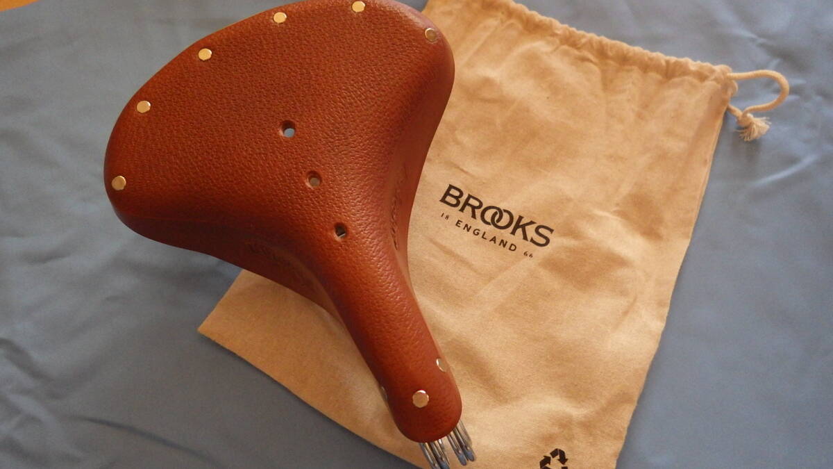 ＢＲＯＯＫＳ レザーサドル Ｂ３３　ＨＯＮＥＹ ブルックス_画像1