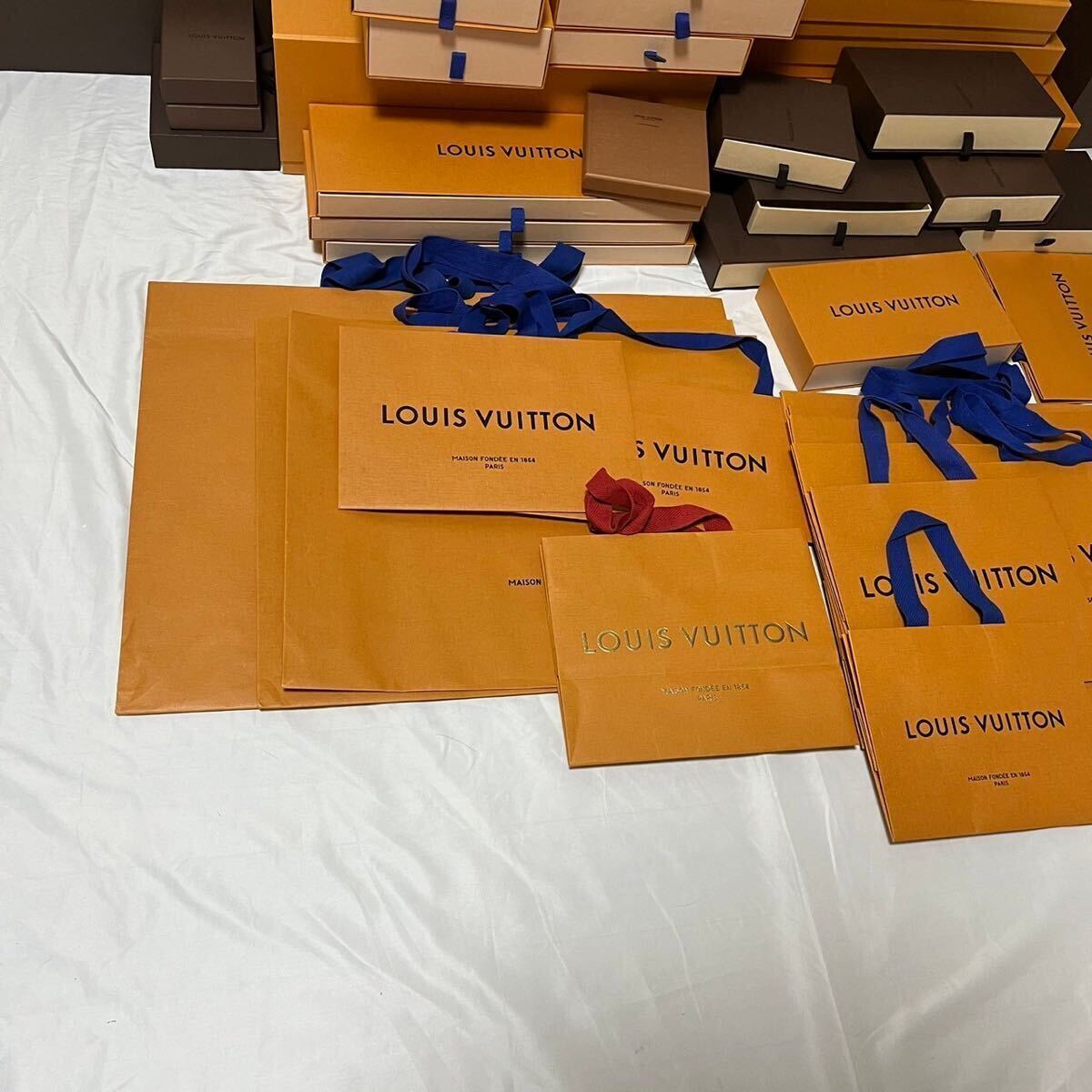 【1円】LOUIS VUITTON ルイヴィトン　ブランド　財布　小物他　ショッパー　箱31個　紙袋14枚セット　まとめ　大量　保存箱　BOX S456_画像5