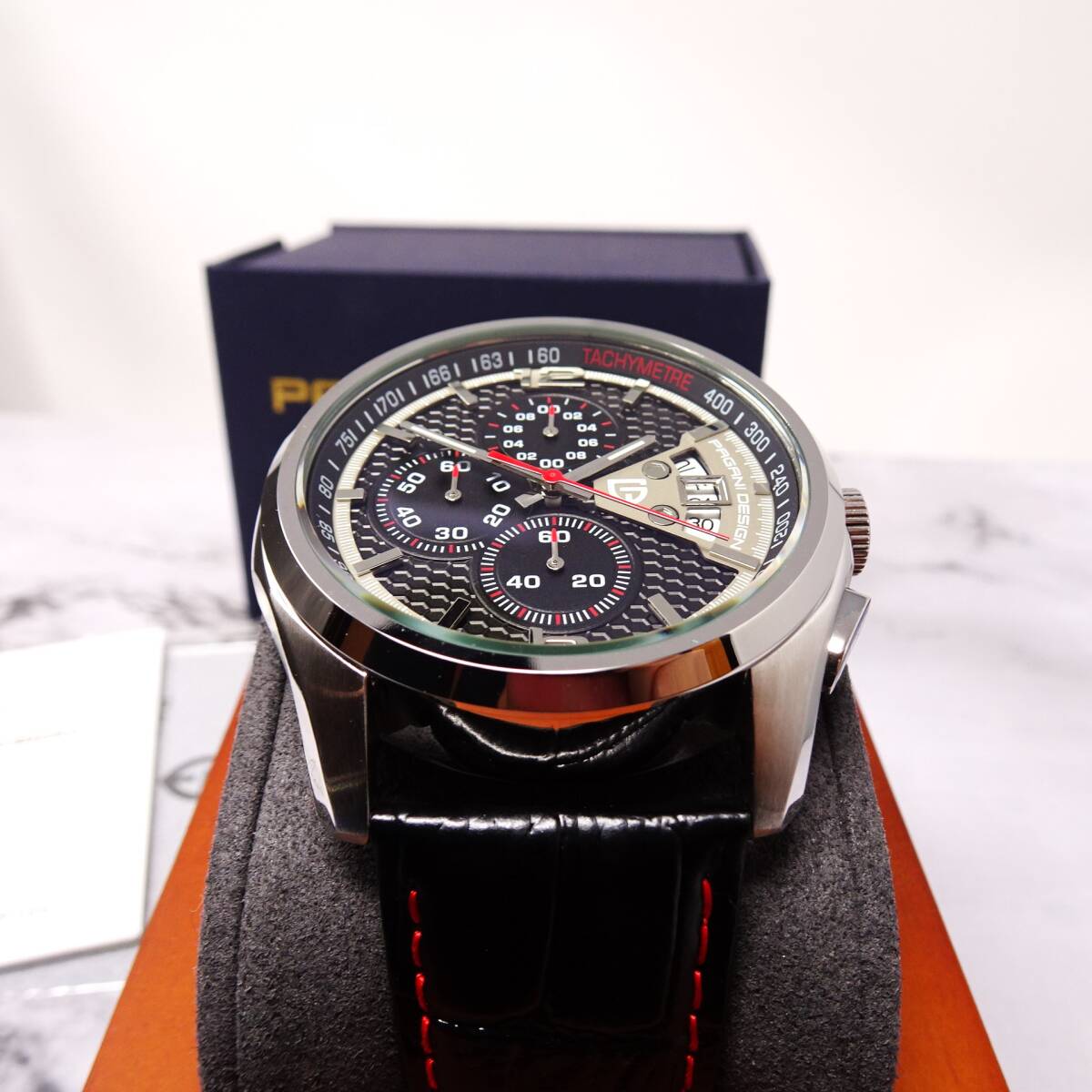 送料無料・新品・パガーニデザイン・メンズ・クロノグラフクオーツ式腕時計・クロコ型押し本革レザー・オマージュウオッチ・PD-3306 BK_画像2