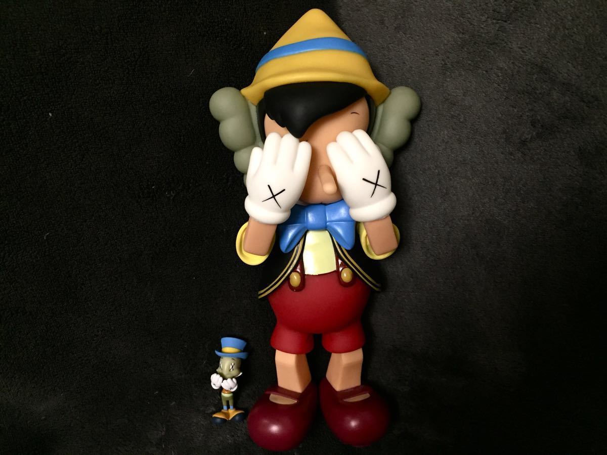 KAWS Pinocchio Pinocchio    原文:KAWS Pinocchio ピノキオ