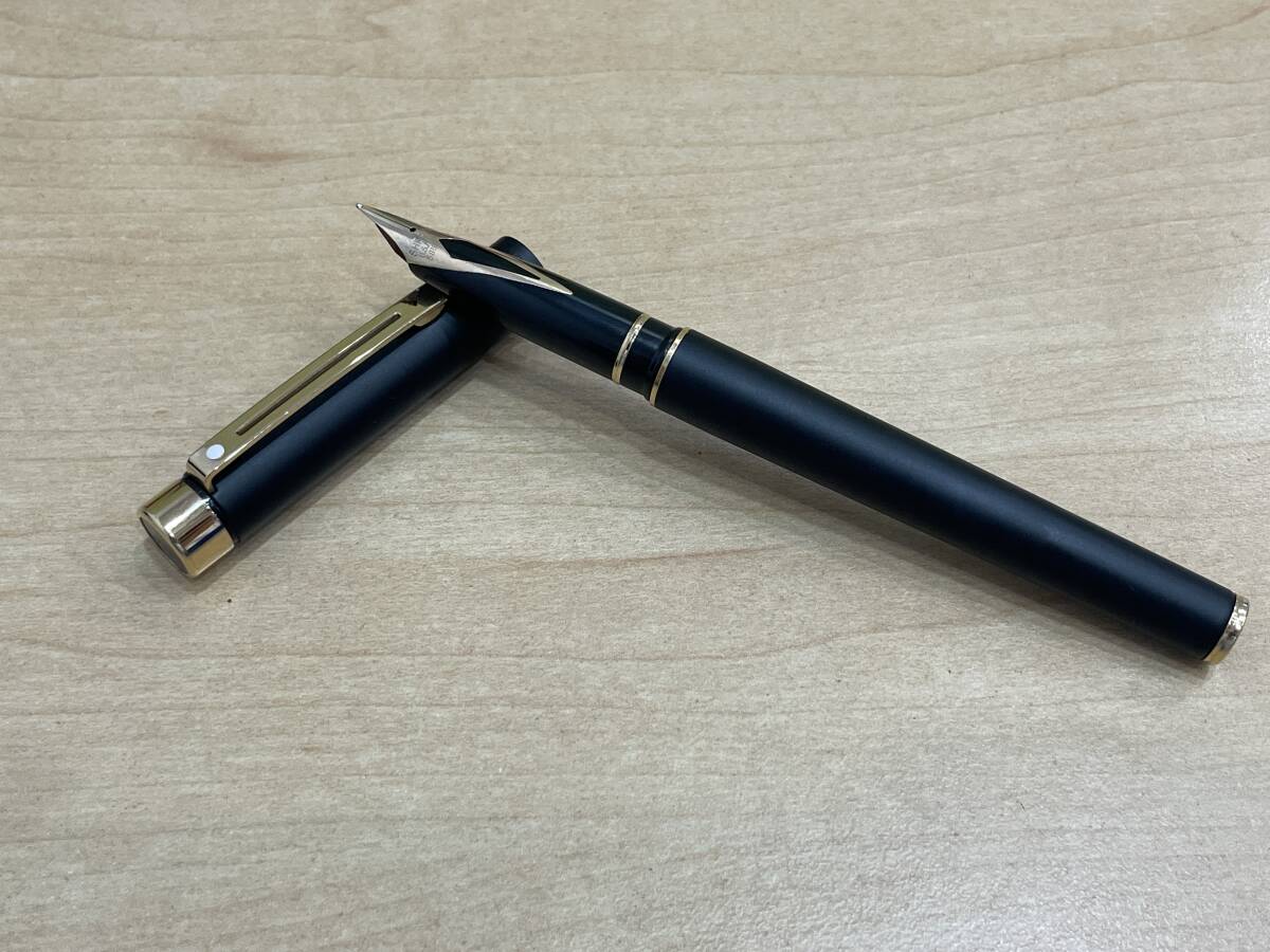 【23123】SHEAFFER シェーファー 万年筆 タルガ ペン先 14K 585 社名刻印あり_画像2