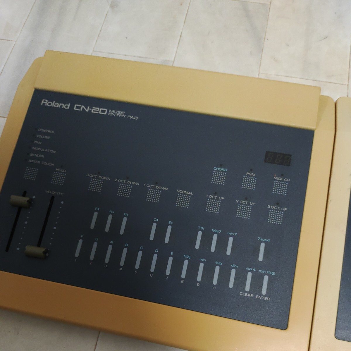 Roland CN20/CA-30 中古　INTELLIGENT ARRANGER _画像3