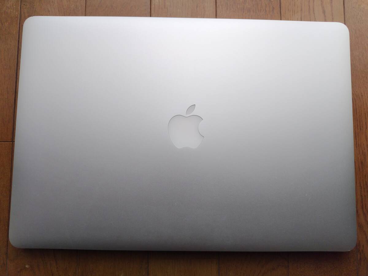 MacBook Pro A1398 (Retina, 15-inch, Mid 2015, i7 2.2GHz 16GB, 2560GB Monterey)の画像4