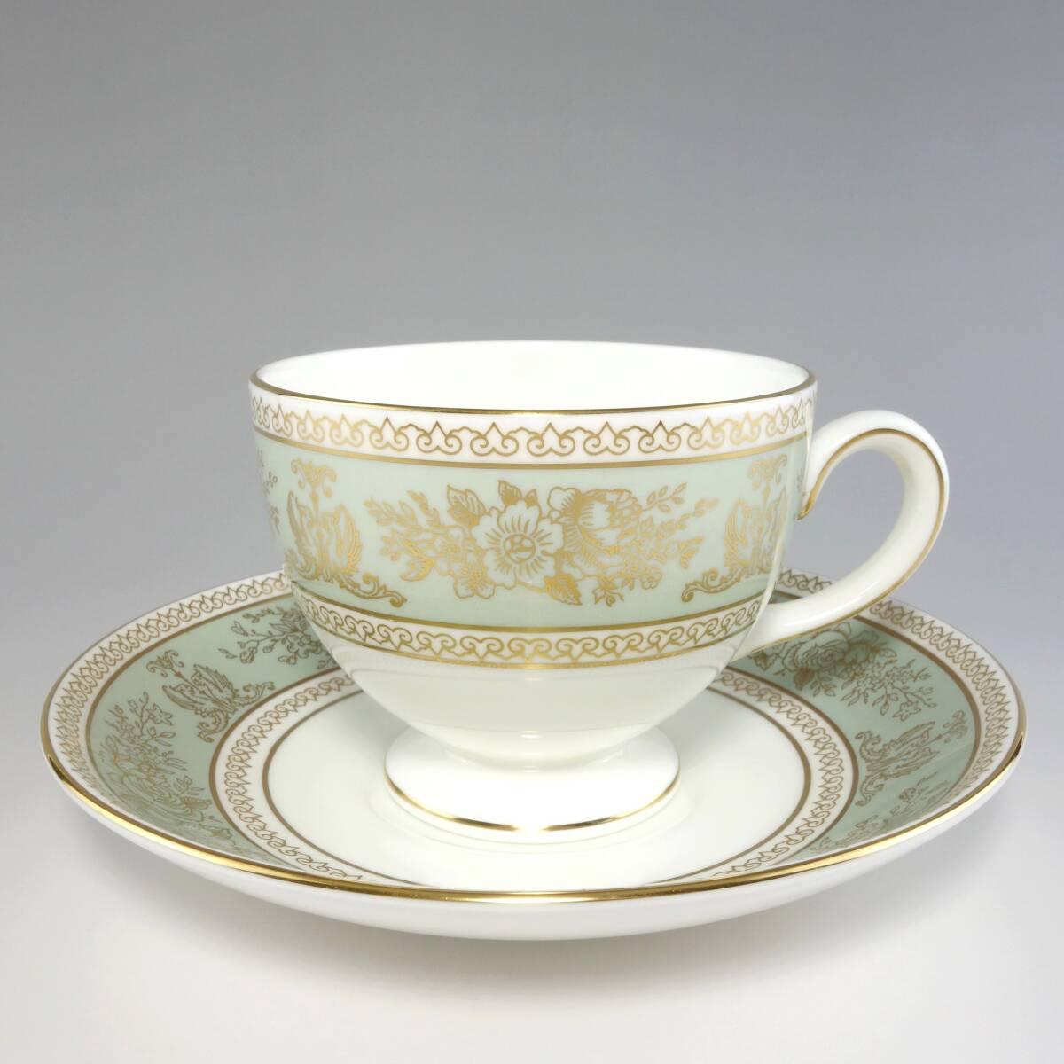 ウェッジウッド(Wedgwood) コロンビア セージグリーン ティーカップ&ソーサー(リー)　G788 【Cランク】_画像1