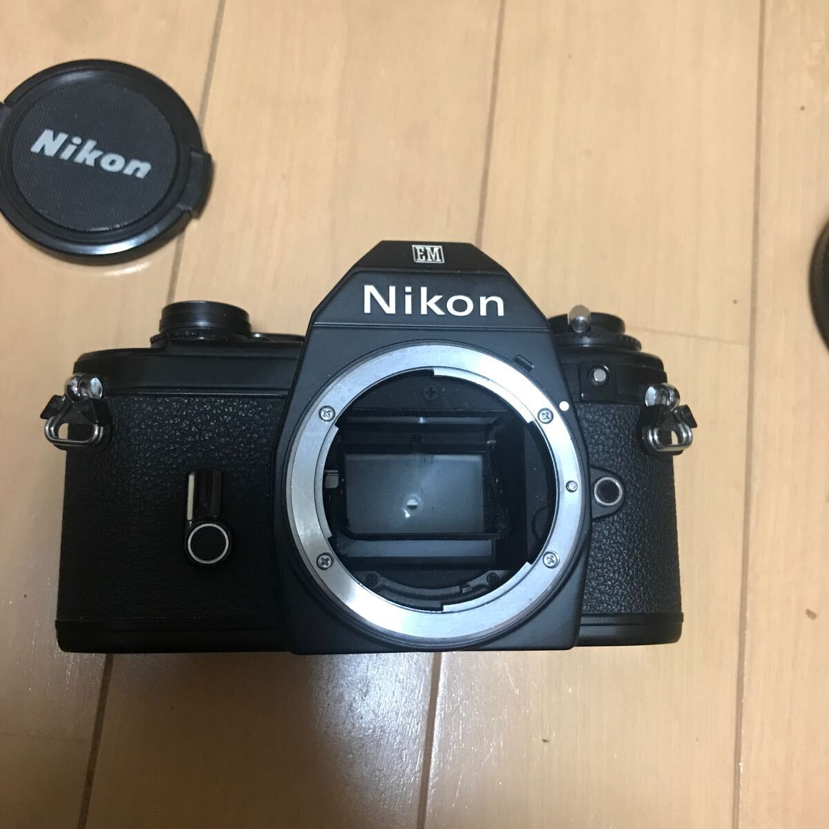 ワンコインスタート！ ニコンEM.レンズシリーズE/36〜72mmF3.5 コンタックス  ジャンクの画像3