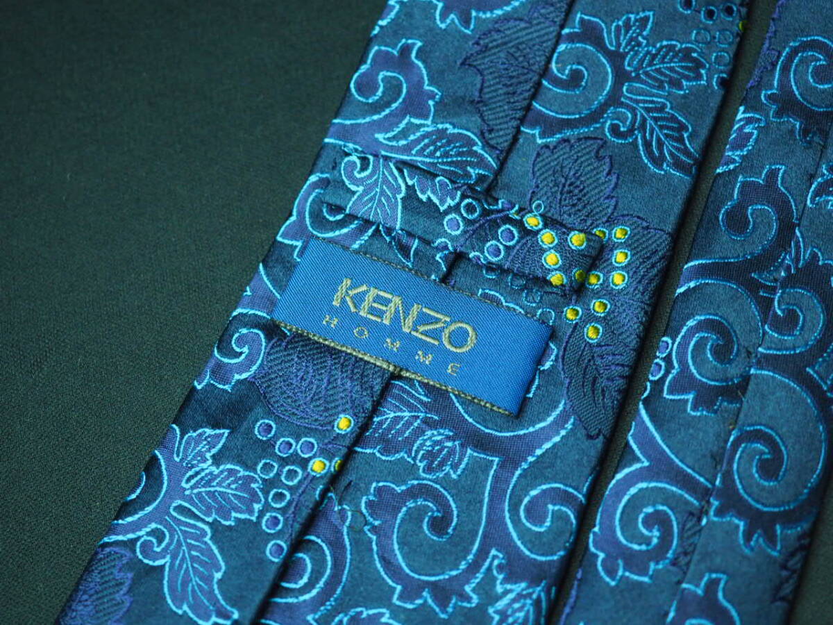 美品 【KENZO ケンゾー】A2117 ネイビー ペイズリー イタリア ITALY製 SILK ブランド ネクタイ 古着 良品_画像3