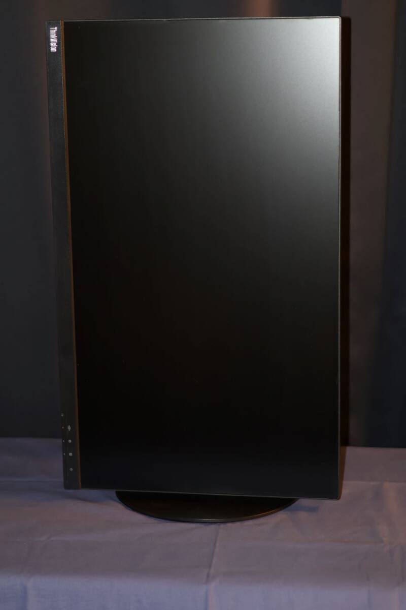 Lenovo ThinkVision P27h-10 27インチIPS液晶 Type-C LEDバックライト QHD 中古_画像3