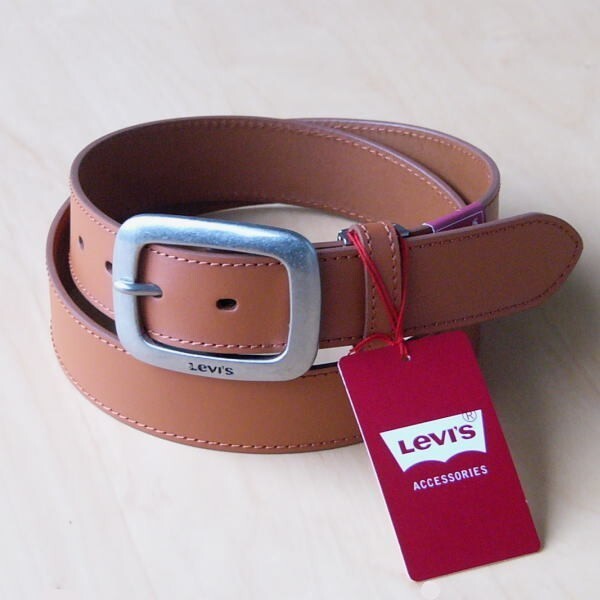 ベルト LEVI'S 本革 リーバイス 牛革 メンズベルト 35mm 6491 ライトブラウン 新品 本物 ロゴ入りバックル_画像1