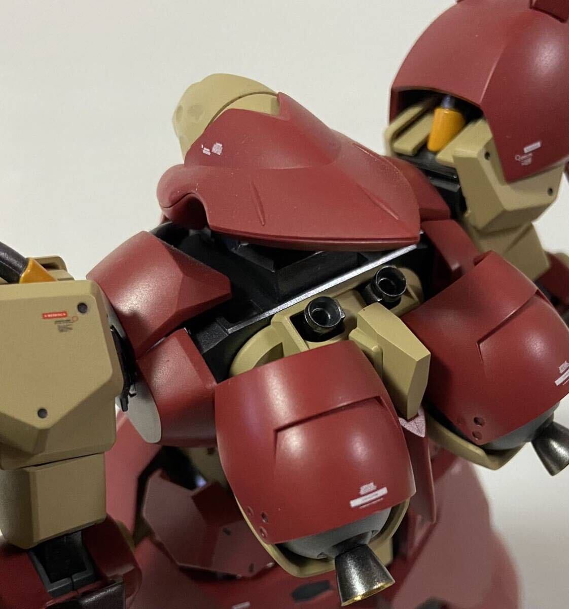 ＨＧ 1/144 メッサーＦ０２型 全塗装済 完成品 機動戦士ガンダム 閃光のハサウェイ プレミアムバンダイ ガンプラ_画像6