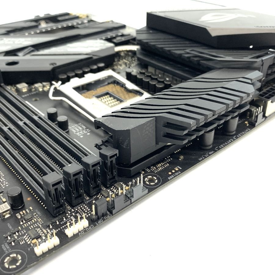 ROG STRIX Z490-F GAMING マザーボード ※通電/動作未確認 状態説明あり＊ジャンク品【福岡】_画像9