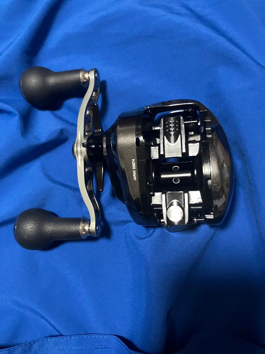 シマノ 18 アンタレスDCMD XG 中古ですが綺麗です ゴメクサス シマノ 18 アンタレスDCMD XG 中古ですが綺麗です ゴメクサス