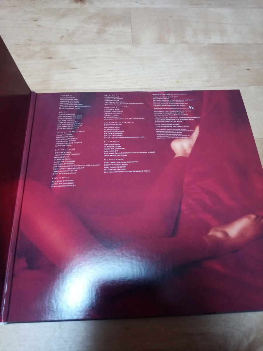 【送料無料】紙ジャケット オリビア・ニュートン・ジョン／麗しの瞳 OLIVIA NEWTON-JOHN Soul Kiss SHM-CD 