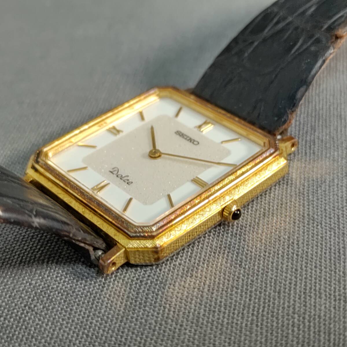 〇　3/18　257588　SEIKO　Dolce　8N40-5010　クォーツ　2針　スクエア型　不動　腕時計　セイコー_画像8