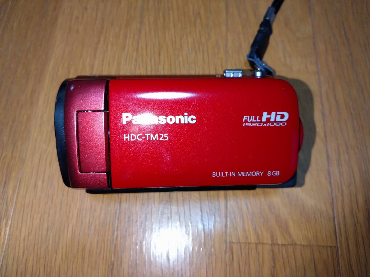 ъPanasonic　パナソニック　HDC-TM25 デジタルハイビジョン　ビデオカメラ　レッド　動作確認済み_画像2