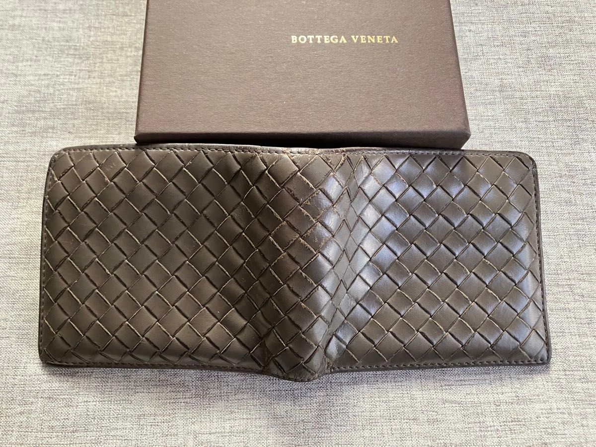 BOTTEGA VENETA 二つ折り財布