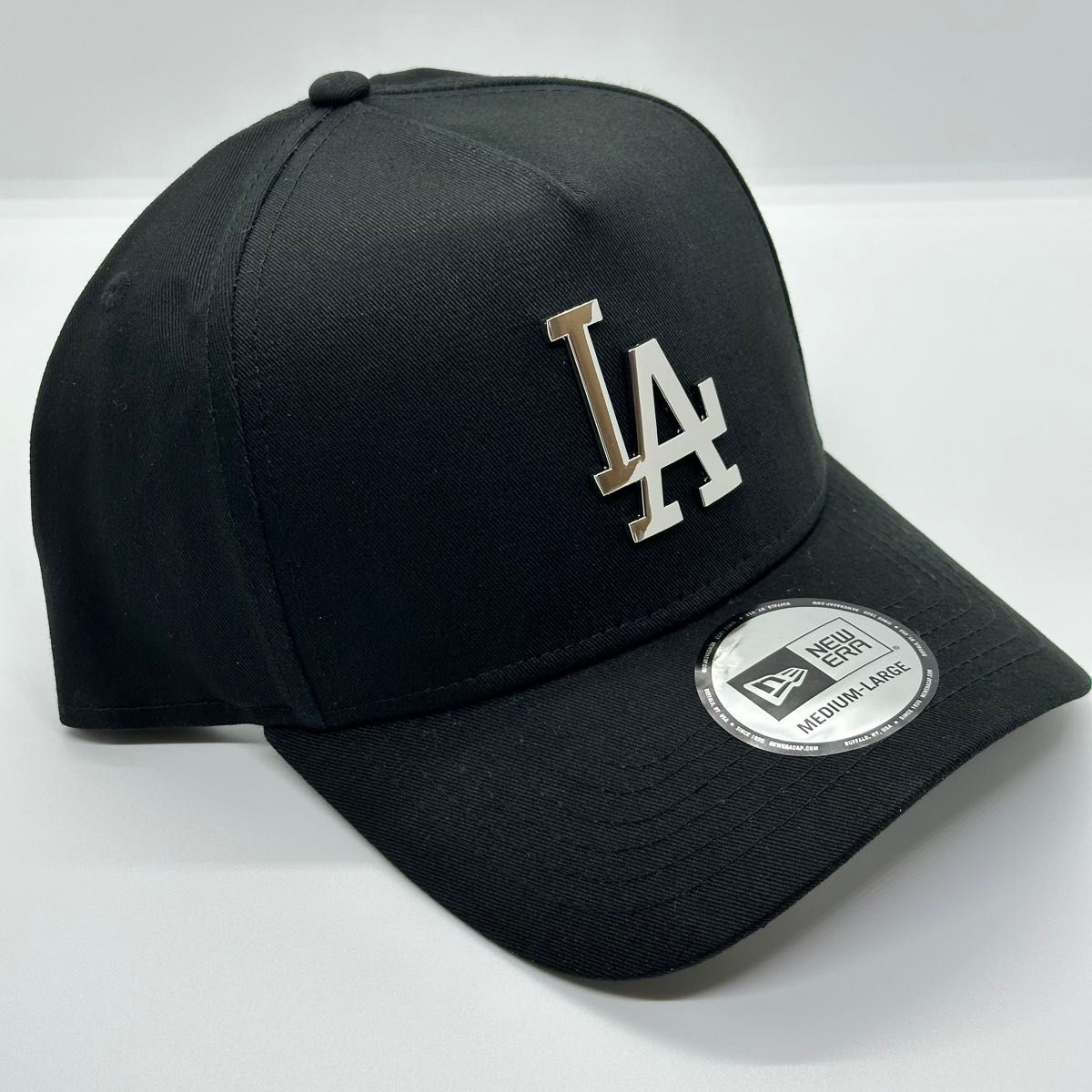 【海外限定】 NEWERA LosAngelesDodgers ドジャース キャップ スナップバック 黒 メタル シルバー ①