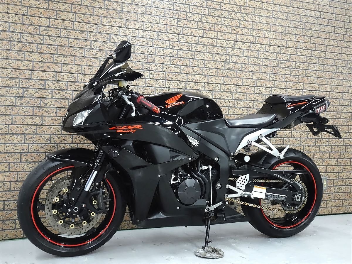 ★激安セール対象！！★CBR600RR★PC40★国内モデルを置き去りにする逆車フルパワーモデルがカスタム済み車検付き★ヤフオク公認ストア店★_画像8