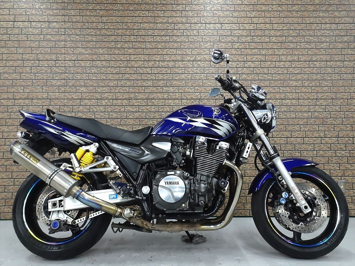 ★激安セール対象★XJR1300★車検付で即納車可!!★青ストロボのインジェクション★マフラーステップ付きで激安!!★ヤフオク公認ストア店★_画像2