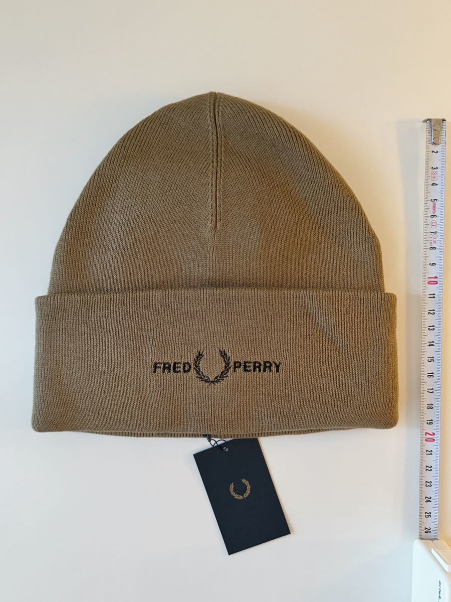 新品 Fred Perry Graphic ニット帽 ビーニー フレッドペリーの画像2